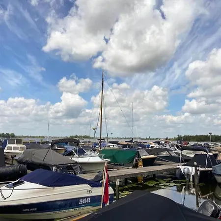 بوتيل Comfortable Water At The Loosdrechtse Plassen